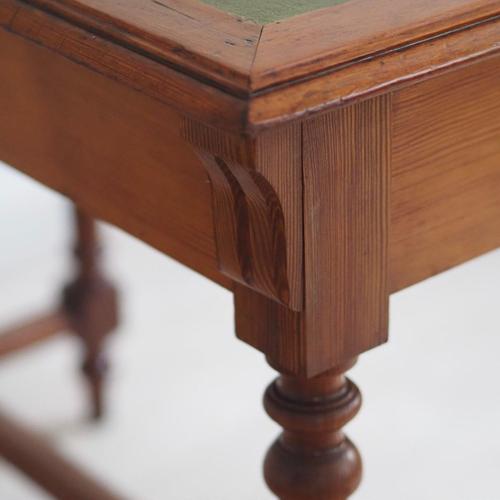 Small Antique Desk or Console Table with Green Leather Top, 1890s For Sale - Image 15 of 18