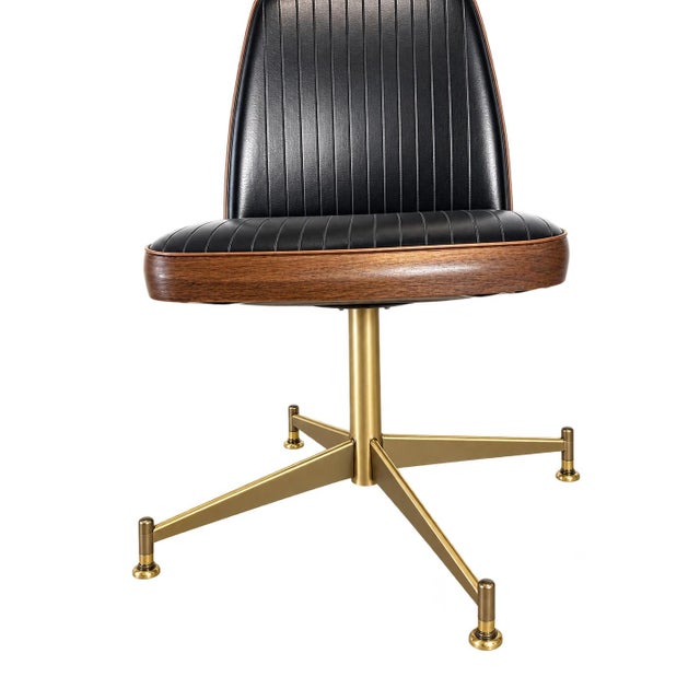Vintage B. Brody Seating Company Mid-Century Modern swivel chair, manufactured in Chicago, Illinois. Features a...