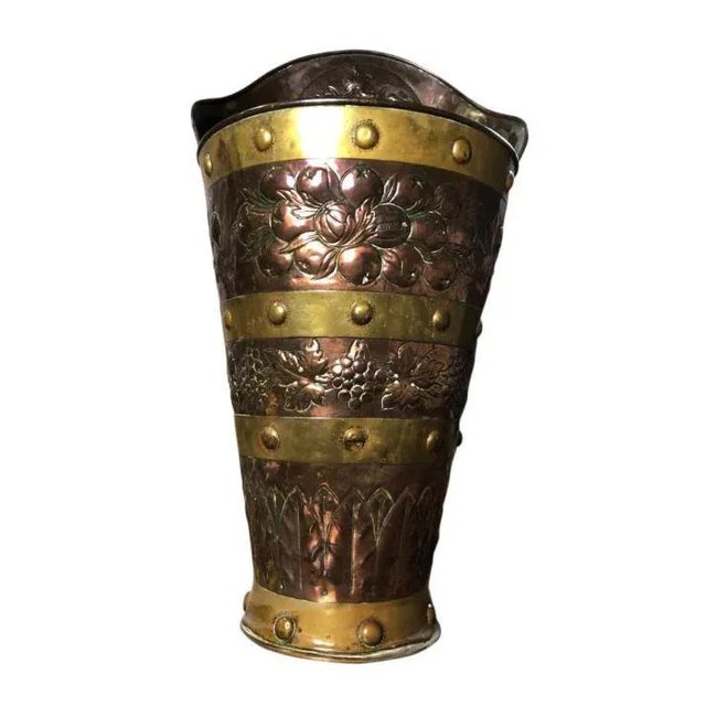 Large 19th Century Brass and Copper Coal Bucket For Sale - Image 4 of 8