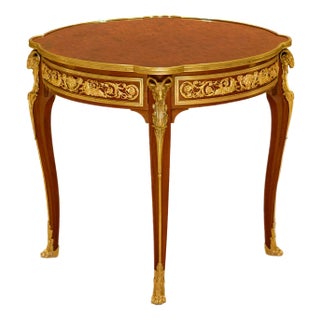 Late 19th Century Louis XV Mahogany Table Decorated with Marquetry attributed to Francois Linke For Sale