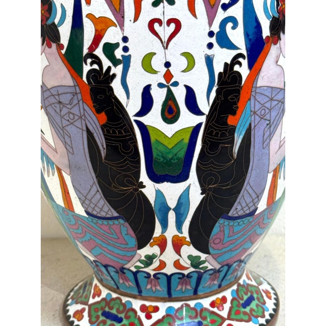 White Pair of Chinese Cloisonné Vases with Egyptian Revival Motifs, Later 20th Century For Sale - Image 8 of 18