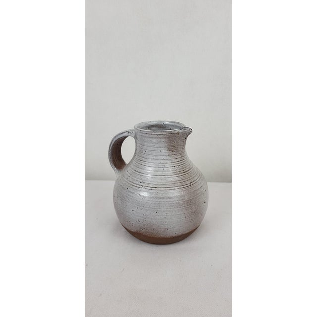 Gray Stoneware Pitcher by Jeanne et Norbert Pierlot for Ratilly, 1970s For Sale - Image 8 of 8