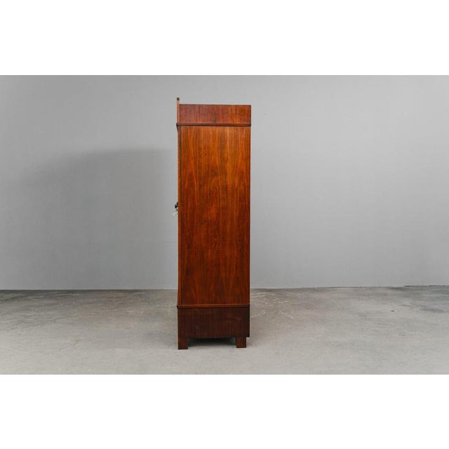 Art Nouveau Wardrobe in Walnut For Sale - Image 5 of 18