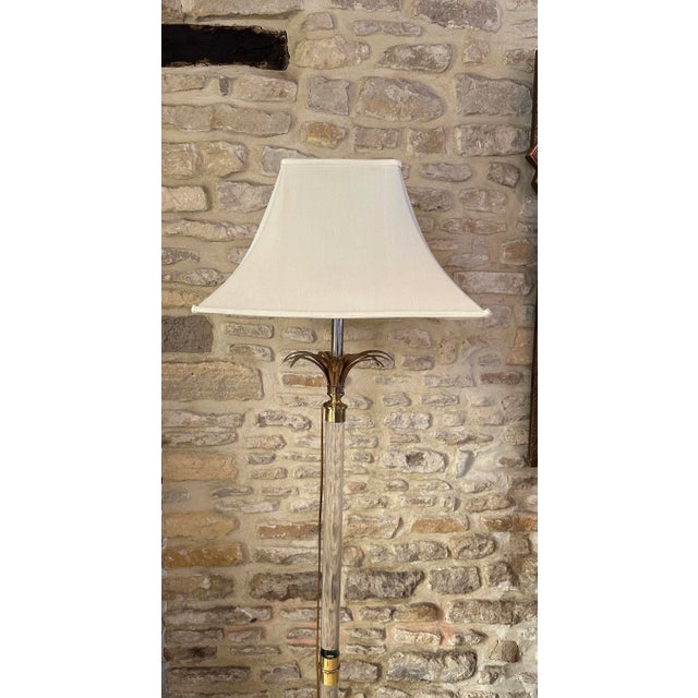 Vintage Acrylic Glass and Brass Floor Lamp from Maison Roméo, 1970s For Sale - Image 14 of 18