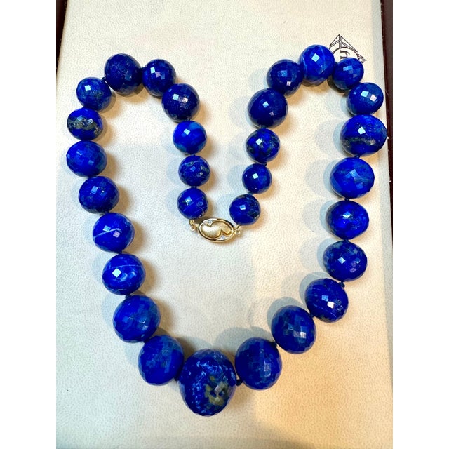 Blue Vintage Lapis Lazuli Single Strand Necklace Yellow Gold 14K Clasp With Diamond For Sale - Image 8 of 18