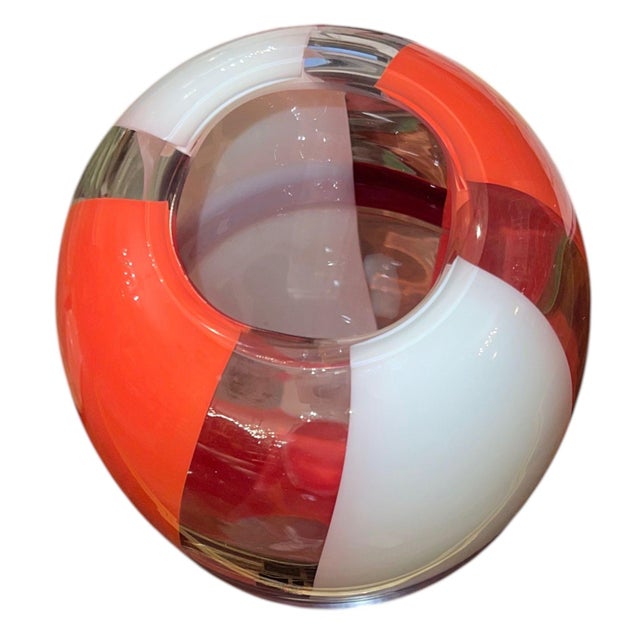 Italian Carlo Moretti Murano Glass Vase With Booklet. Italy, Late 20th Century. For Sale - Image 3 of 8