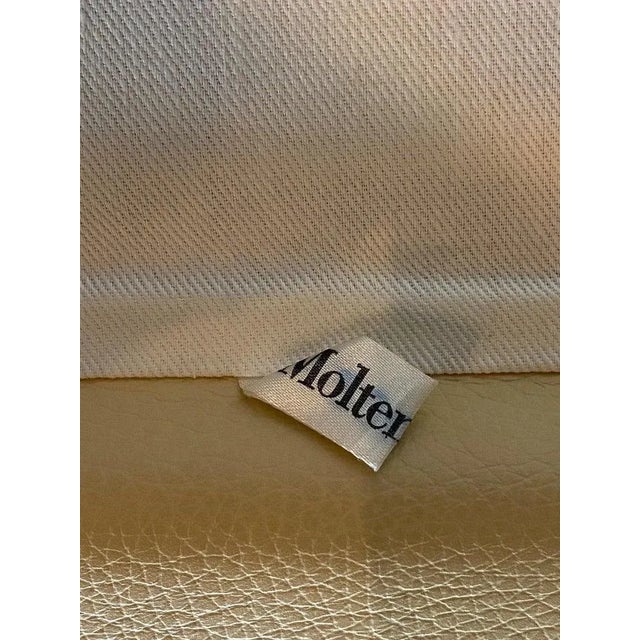 Pair of Molteni & C Ivory Leather & Down Lounge Chairs, Italy, 1980's For Sale - Image 12 of 12