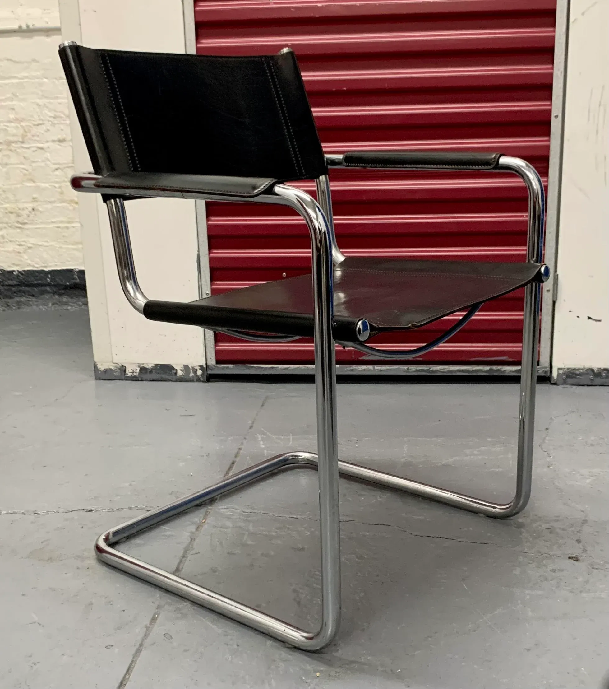 1970s Matteo Grassi Cantilever Mg5 Black Leather Chair by Centro