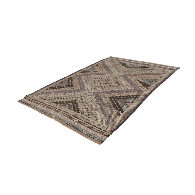 Traditional Mid 20th Century Vintage Embroidered Turkish Kilim Rug For Sale - Image 3 of 7