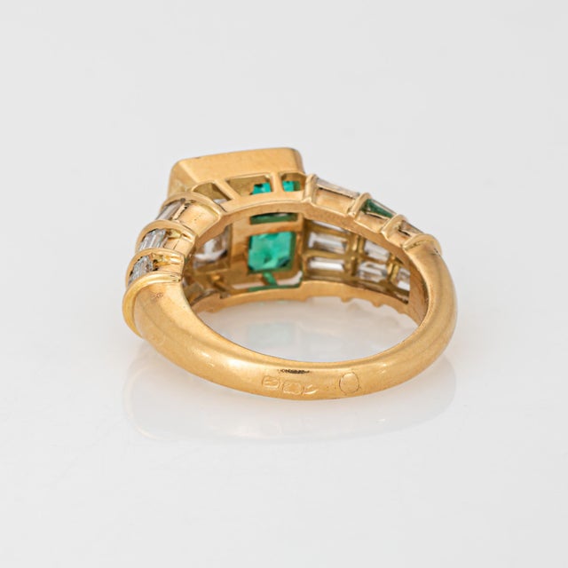 1980s 80s Portuguese Emerald 1.50ct Diamond Ring 19k Yellow Gold Sz 4.75 Fine Jewelry For Sale - Image 5 of 7