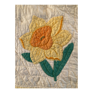 American Daffodil Quilt 1920. Cotton Beautiful Americana Quilt.