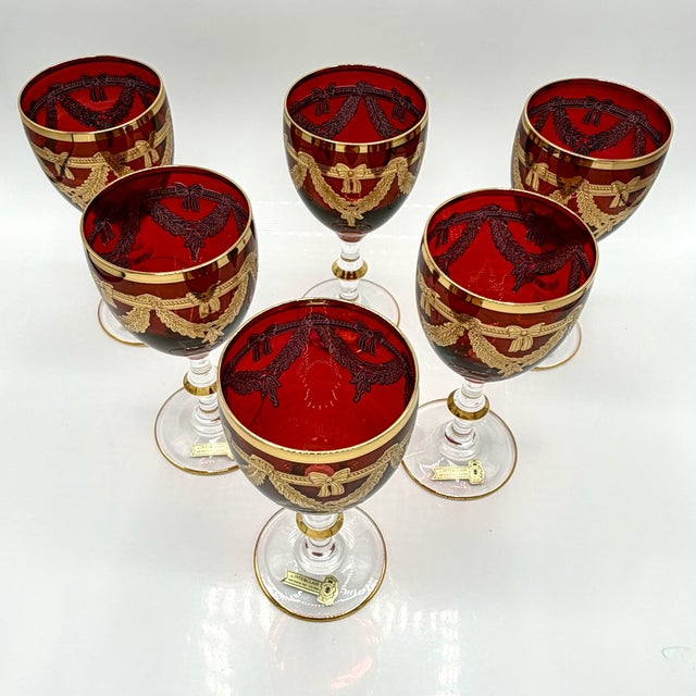 Vintage Italian Ruby Red Crystal Wine Goblets with 24k Gold Neoclassical Garlands by Interglass, 1980s, Set of 6 For Sale - Image 11 of 18