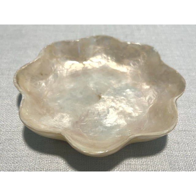 Cream MCM Gumps Capiz Bowls and Scalloped Shell Dishes Catchalls and Trays - A 9 Piece Set For Sale - Image 8 of 11