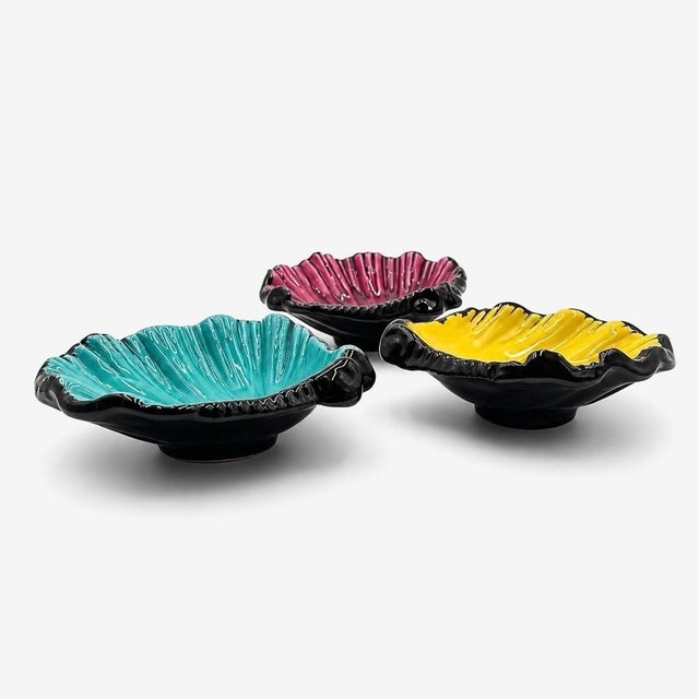 Ceramic Seashell Bowls, 1960s, Set of 3 For Sale - Image 11 of 11