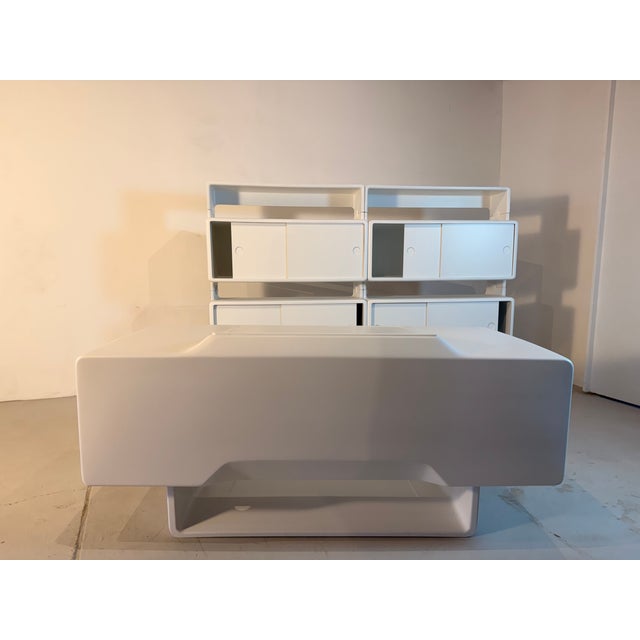 The desk was made of baydur, a plastic specially developed by bayer ag in the 1970s. this allowed for a casting process,...