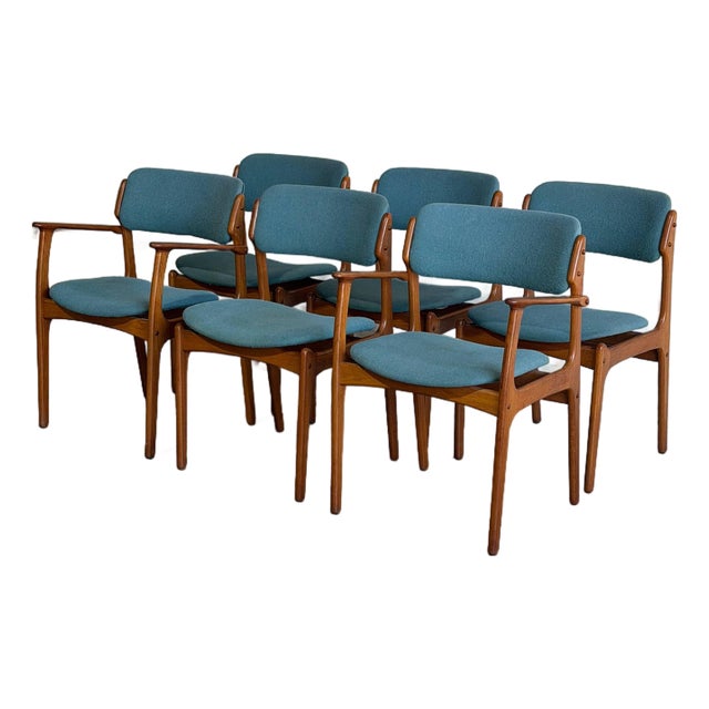 In Style of Erik Buch Set of 6 Solid Teak Dining Chairs Model 49 and 50 Denmark Mid-Century Modern 1960s For Sale
