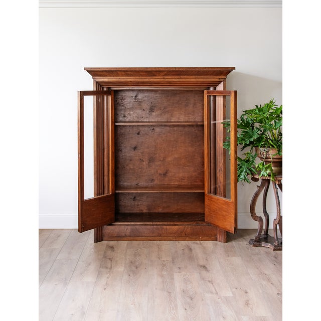 19th-Century Italian Walnut & Burl Walnut Glazed Bookcase For Sale - Image 4 of 5