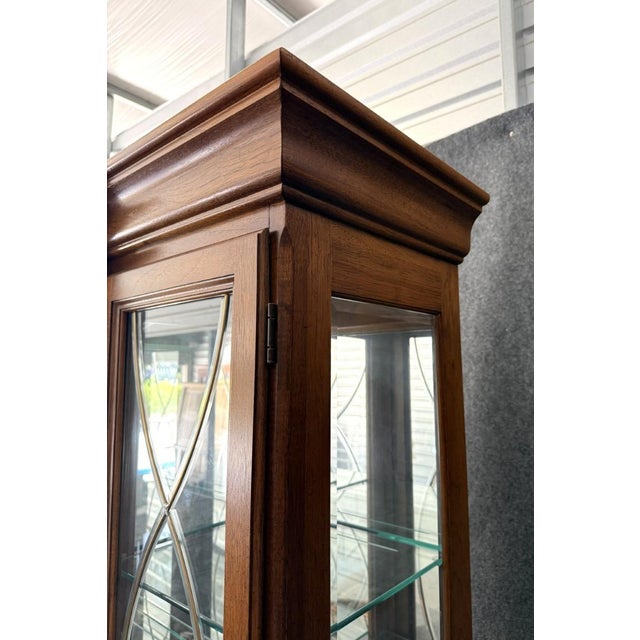 Late 20th Century Thomasville Burled Walnut China Cabinet For Sale In Raleigh - Image 6 of 17