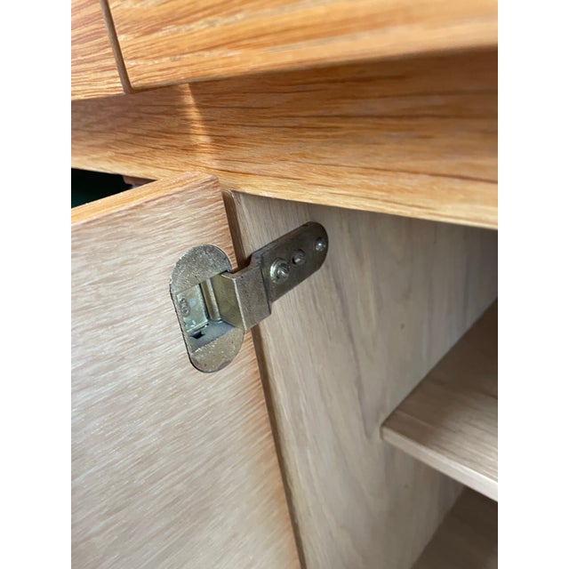 Brown 1960s Sideboard Model Fa66 in Oak by Ib Kofod-Larsen for Faarup Møbelfabrik For Sale - Image 8 of 12