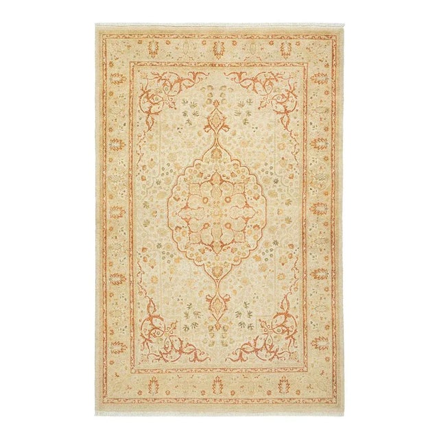 Mogul Collection Hand-Knotted Area Rug - Ivory 4' 8" x 7' 3" For Sale - Image 4 of 4