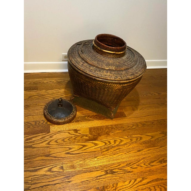 Wood Vintage 19th Century Asian Woven Rattan Bamboo Storage Basket W/Lid and Monkey Detail For Sale - Image 7 of 10