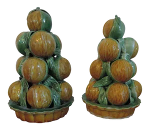 18th Century Chinese Kangxi Porcelain Altar Temple Fruit Pyramids of Walnuts - a Pair