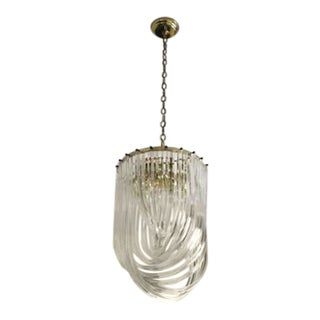 1960s Vintage Spiral Hollywood Regency Style Lucite Ribbon Chandelier For Sale