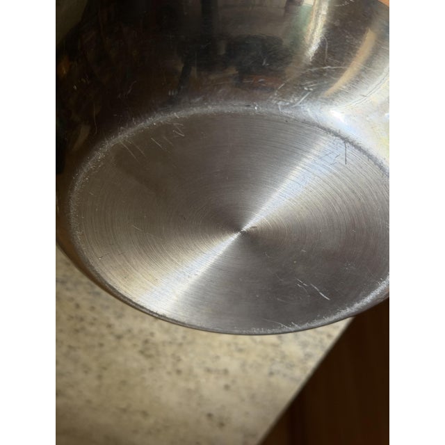 Mid-Century Modern Italian Aluminum Apple Ice Bucket with Textured Stem, 1960s For Sale - Image 10 of 14