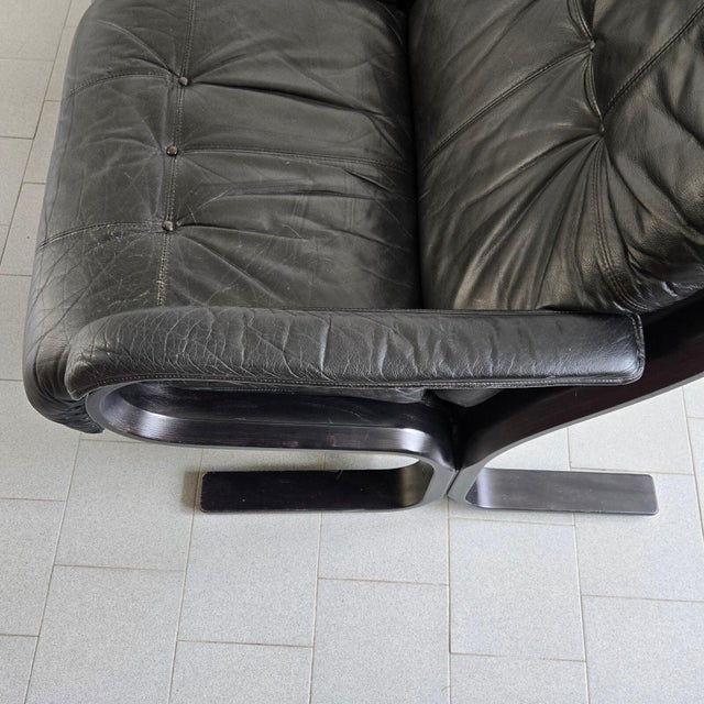 Vintage Scandinavian Two-Seater Sofa in Black Leather and Curved Wood, 1970s For Sale - Image 10 of 18