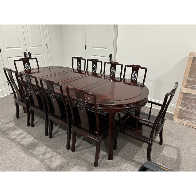 1980s Vintage Chinese Carved Rosewood Dining Table & 10 Chairs, Expandable For Sale - Image 5 of 10