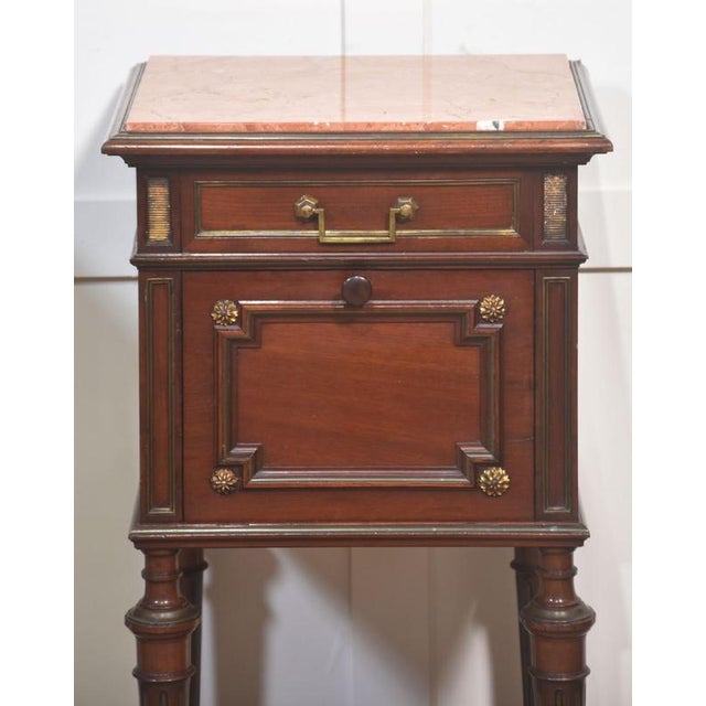 Brown Antique Mahogany Bedside Tables, 1890s, Set of 2 For Sale - Image 8 of 10