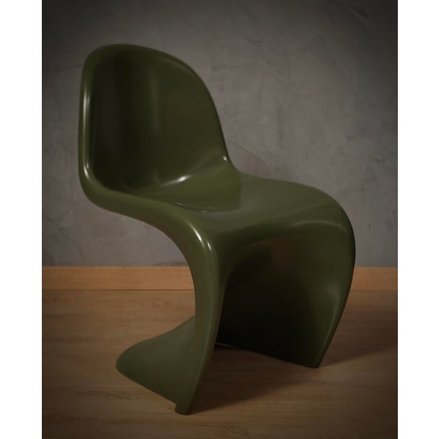 Mid-Century Modern Olive Green Chair in Resin from Verner Panton, 1960s For Sale - Image 4 of 9