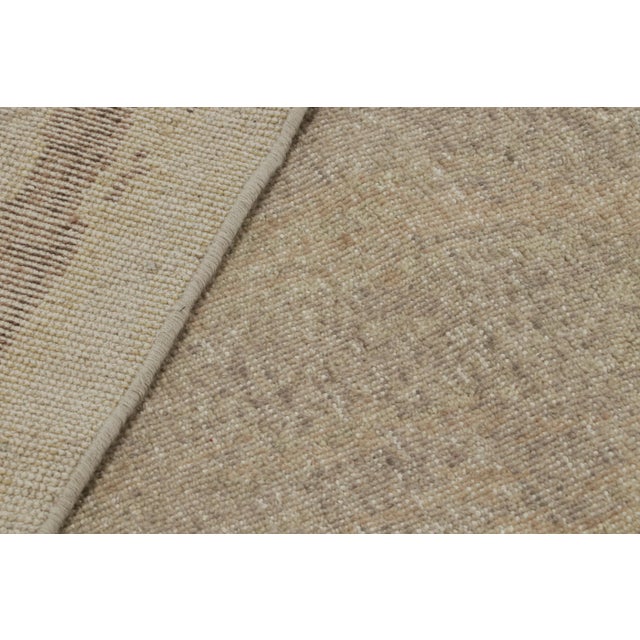 Beige Rug & Kilim’s Modern Abstract Art Rug in Taupe With Geometric Patterns For Sale - Image 8 of 8