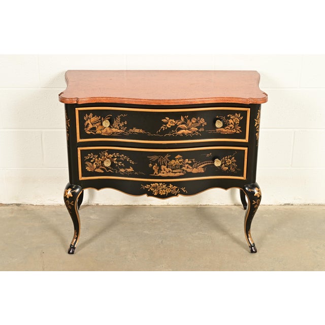 Chinoiserie Drexel Heritage Hollywood Regency Chinoiserie Black Lacquered Hand Painted Chest of Drawers, Circa 1970s For Sale - Image 3 of 13