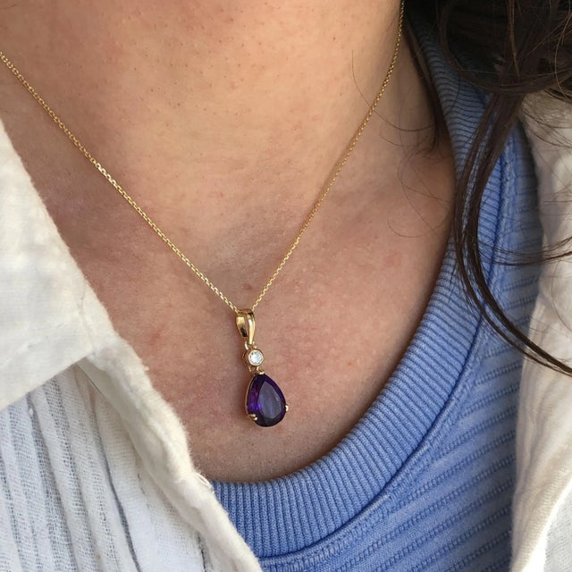 2.4ct Amethyst Pendant with a Natural Diamond in Solid 14k Yellow Gold Pear 11x8mm For Sale - Image 4 of 6
