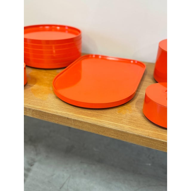 Vintage Max Dinnerware Set in Orange ABS attributed to Massimo and Lella Vignelli for Heller, 1964, Set of 16 For Sale - Image 10 of 10