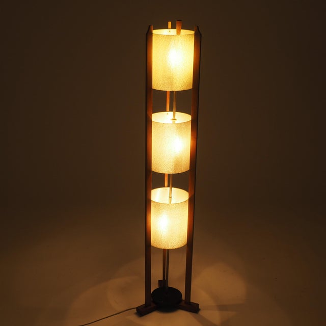 1950s Mid-Century Modern Three-Tier Fiberglass and Wood Floor Lamp, 1950s For Sale - Image 5 of 14