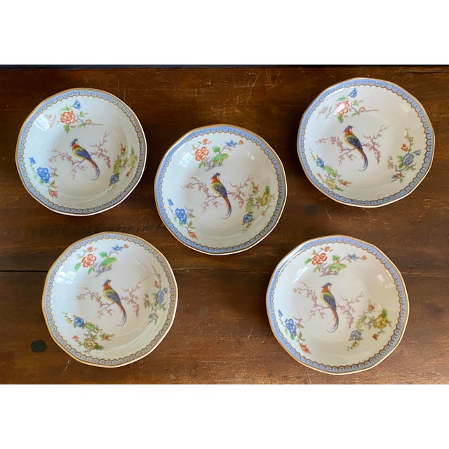 Art Nouveau Early 20th Century French Theodore Haviland Limoges Birds Paradise Dessert Bowls, France- Set of 5 For Sale - Image 3 of 4