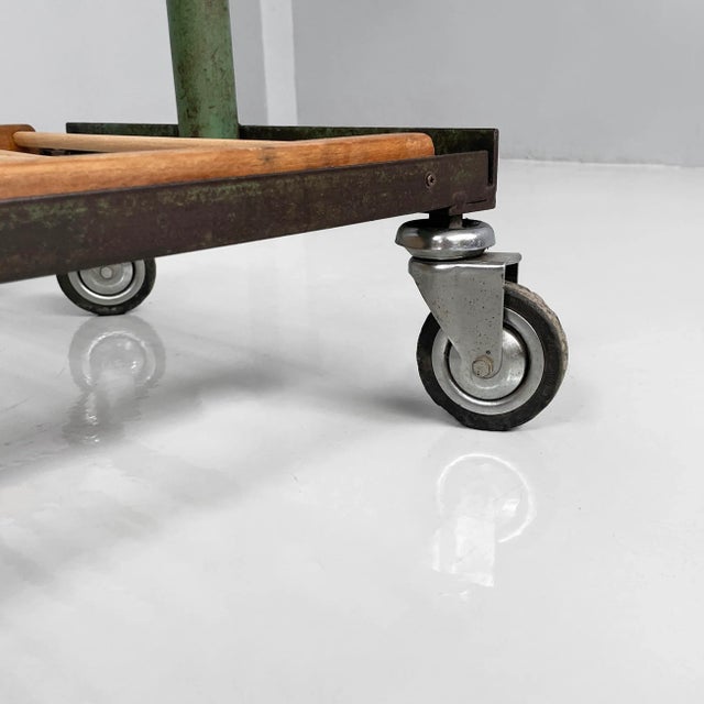 Industrial Italian Cart in Wood and Green Metal, 1920s For Sale - Image 16 of 17