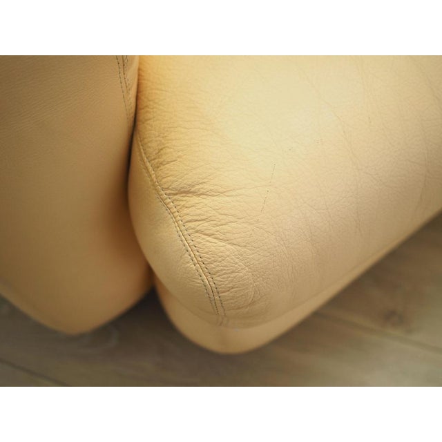 Italian Leather Sofa, 1960s For Sale - Image 18 of 18
