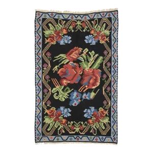 Vintage Turkish Bessarabian Rose Kilim Rug - 05'00 X 07'08