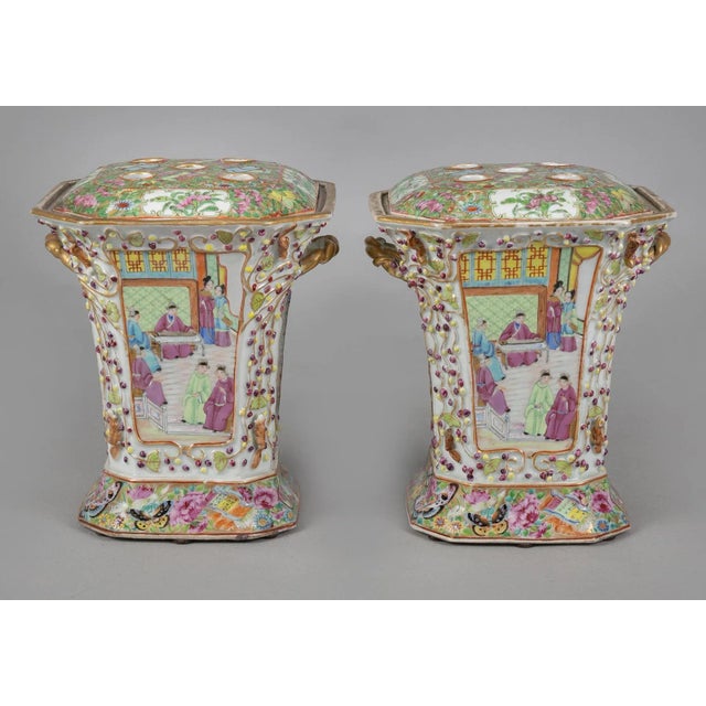 Chinese Chinese Export Famille Rose Bough Pots - a Pair For Sale - Image 3 of 10