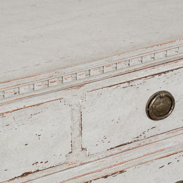 Pair of 19th Century Swedish Gustavian Chests of Three Drawers For Sale - Image 9 of 12