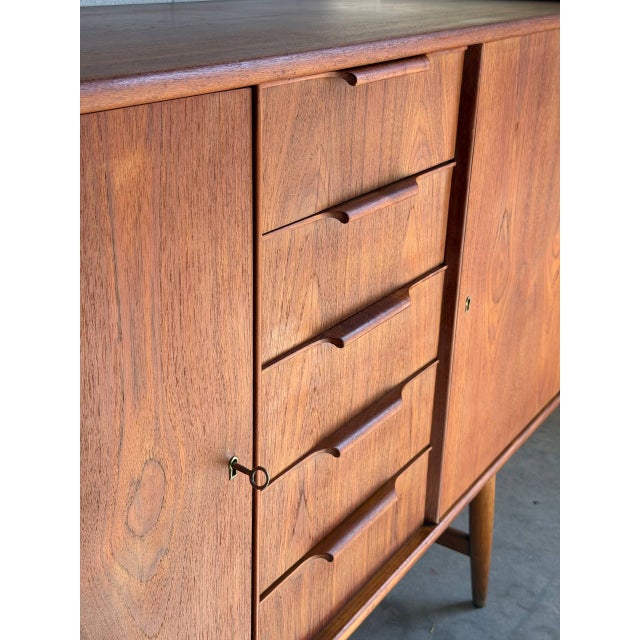Teak Sideboard Credenza Large Dining Storage Cabinet Danish Mid-Century Modern 1960s For Sale In Los Angeles - Image 6 of 9