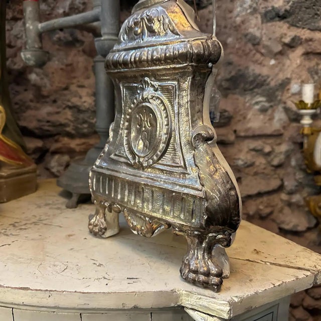 18th Century Louis XV Wood and Metal Italian Torchere Mounted as a Table Lamp For Sale - Image 10 of 12