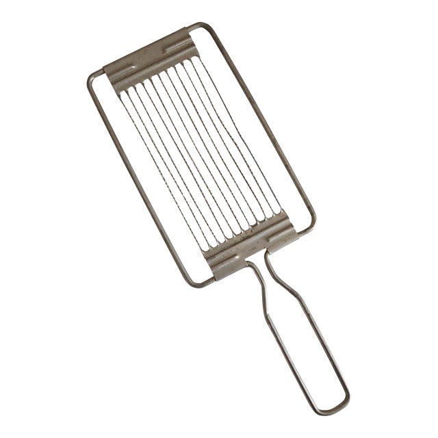Vintage Metal Tomato Egg Slicer Kitchen Gadget Tool For Sale