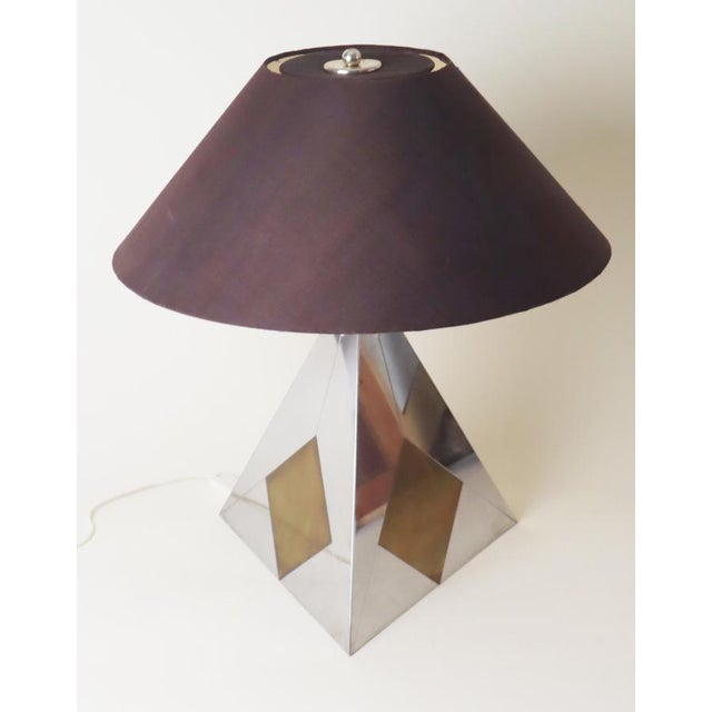 Metal Mid-Century Modern Bicolor Metal and Silk Lampshade Table Lamp, France, 1960s For Sale - Image 7 of 18