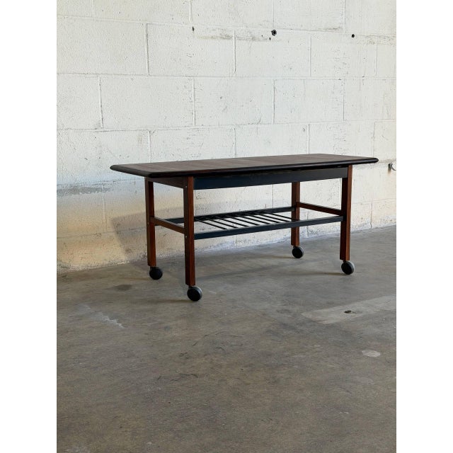 Mid-Century Modern Rosewood Coffee Table Trolley on Wheels Mid-Century Modern 1960s For Sale - Image 3 of 9