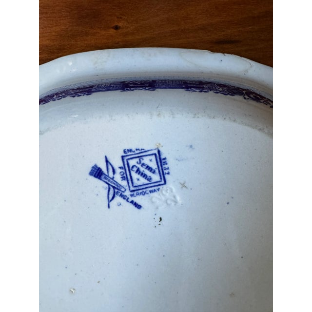 Early 20th Century Ridgeway England Blue Willow Serving Platters For Sale - Image 4 of 6