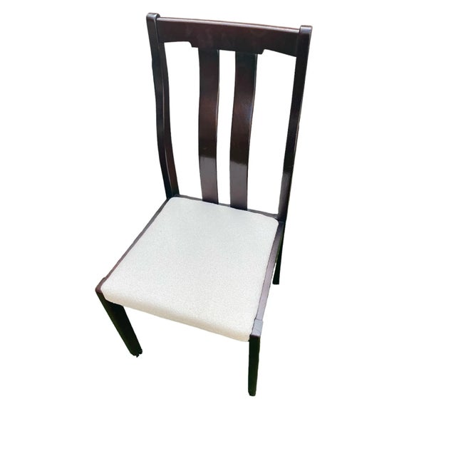 Mid-Century Dining Chairs in Deep Mahogany with White Paris Boucle Upholstery from Meredew, 1960s, Set of 4 For Sale - Image 9 of 13